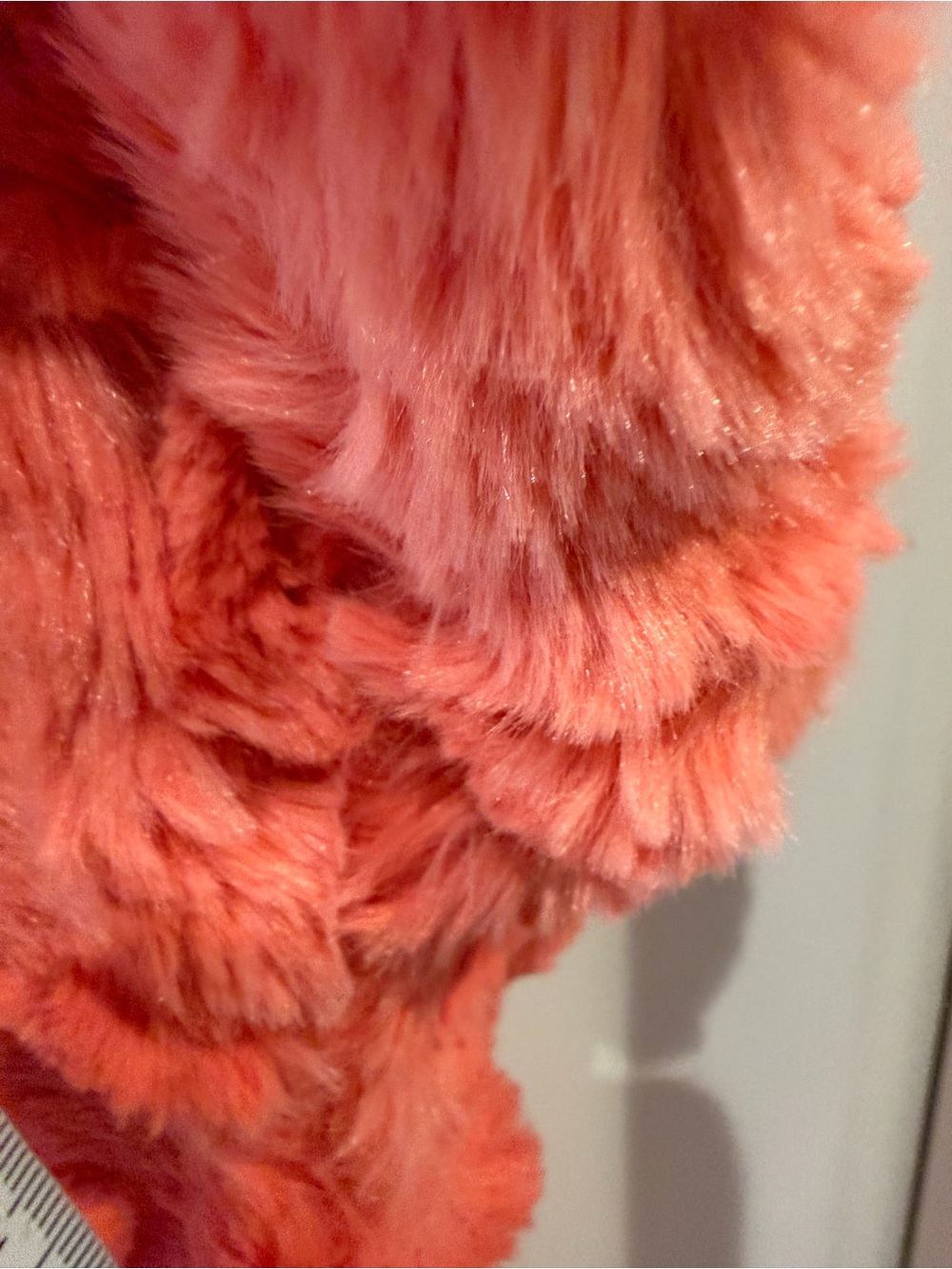 Ivy Jane Coral Hue Shaggy Faux Fur Pullover Top Size M/L Oversized - Picture 8 of 16